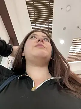 Amber rosse outdoors online show from March 28, 2026, 7:48 pm