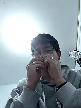 lililimon online show from March 23, 2026, 2:55 am