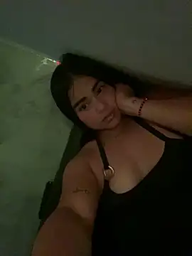 Valerials online show from April 9, 2026, 4:03 am