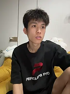 zzzzppp3 online show from May 15, 2026, 6:55 am