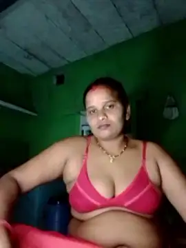Snapshot of Shivani09900 chatting on June 11, 2026, 9:01 pm Shivani09900 online show from June 11, 2026, 9:01 pm