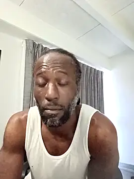 Snapshot of KingBlackStallion chatting on April 13, 2026, 12:09 pm KingBlackStallion online show from April 13, 2026, 12:09 pm