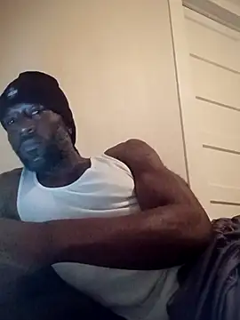 Snapshot of KingBlackStallion chatting on May 24, 2026, 4:12 am KingBlackStallion online show from May 24, 2026, 4:12 am
