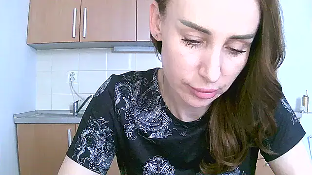 GlarysLoveressSx online show from March 24, 2026, 12:38 pm