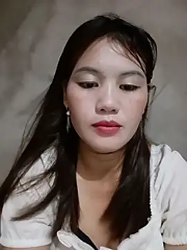 Snapshot of meg_06 chatting on June 26, 2026, 12:44 pm meg 06 online show from June 26, 2026, 12:44 pm