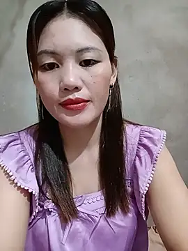 Snapshot of meg_06 chatting on July 9, 2026, 2:34 am meg 06 online show from July 9, 2026, 2:34 am