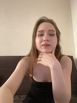 Snapshot of Mary_Smitty chatting on April 27, 2026, 4:10 am Mary Smitty online show from April 27, 2026, 4:10 am