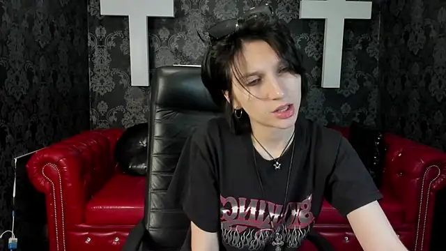 Snapshot of AdonBev chatting on April 24, 2026, 5:31 am AdonBev online show from April 24, 2026, 5:31 am