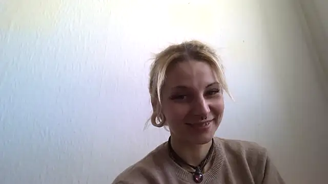 TattooBunny18 online show from April 2, 2026, 9:16 am