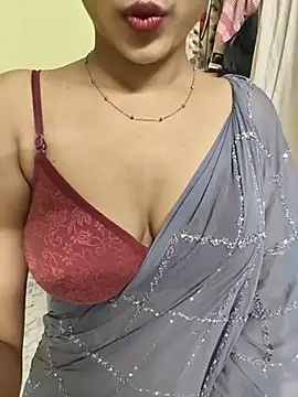 Snapshot of Rubina_Love chatting on July 2, 2026, 10:16 pm Rubina Love online show from July 2, 2026, 10:16 pm