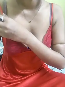 Snapshot of Rubina_Love chatting on April 28, 2026, 4:28 am Rubina Love online show from April 28, 2026, 4:28 am