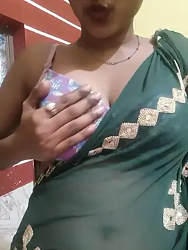 Snapshot of Rubina_Love chatting on June 30, 2026, 3:56 pm Rubina Love online show from June 30, 2026, 3:56 pm