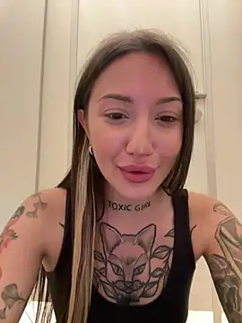 Snapshot of SaintSquirt chatting on June 6, 2026, 3:50 pm SaintSquirt online show from June 6, 2026, 3:50 pm