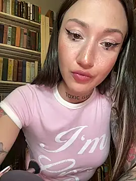Snapshot of SaintSquirt chatting on July 17, 2026, 9:50 am SaintSquirt online show from July 17, 2026, 9:50 am