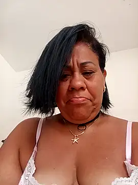 Veronica missbigg online show from April 19, 2026, 6:10 pm
