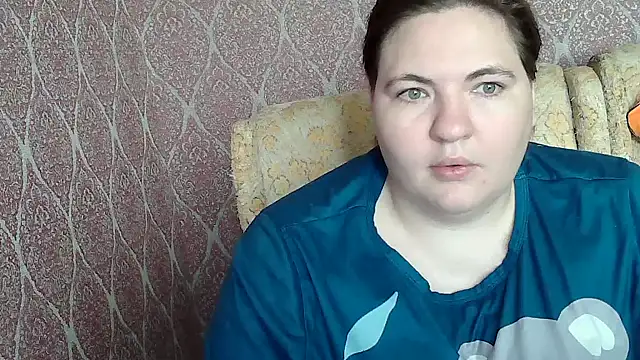 Snapshot of ElviraOreilllyX chatting on May 12, 2026, 8:21 am ElviraOreilllyX online show from May 12, 2026, 8:21 am