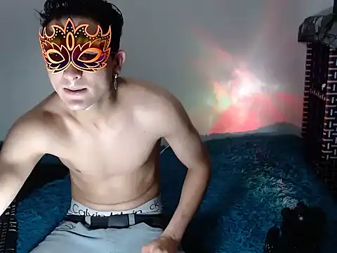 Snapshot of SexyboyHot2000 chatting on April 14, 2026, 8:58 pm SexyboyHot2000 online show from April 14, 2026, 8:58 pm