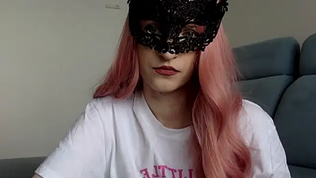 Snapshot of NovaFlirt chatting on March 26, 2026, 10:57 am NovaFlirt online show from March 26, 2026, 10:57 am