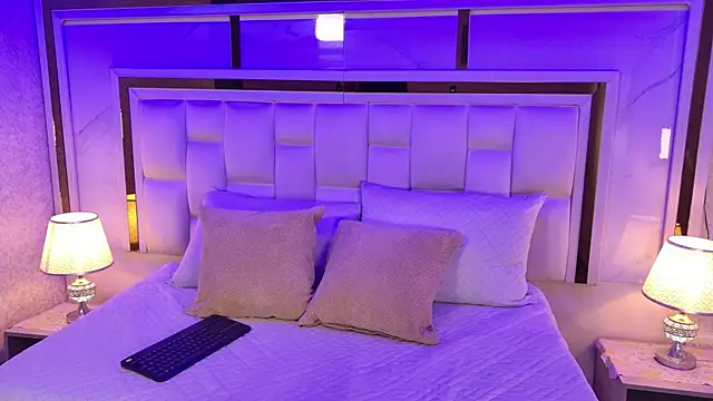 celestte sm online show from March 25, 2026, 3:06 am