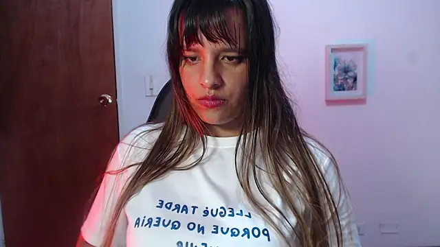 Ivvy Bloom online show from May 13, 2026, 3:02 am