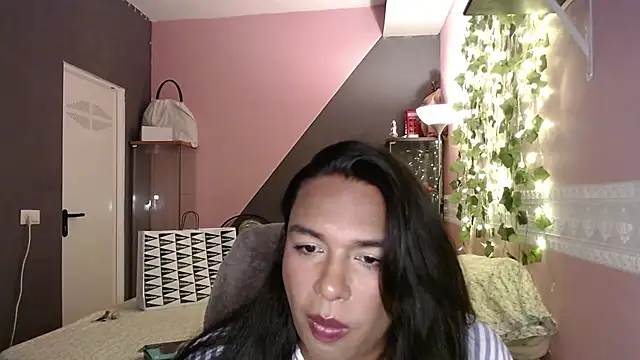 Snapshot of choquitolove1 chatting on April 2, 2026, 9:21 pm choquitolove1 online show from April 2, 2026, 9:21 pm