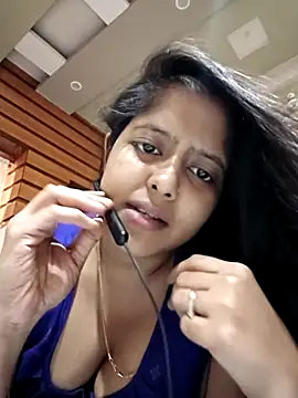 Snapshot of Aditi_sarkar chatting on June 24, 2026, 10:58 am Aditi sarkar online show from June 24, 2026, 10:58 am