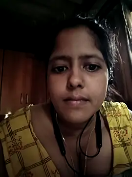 Aditi sarkar online show from April 25, 2026, 11:35 am