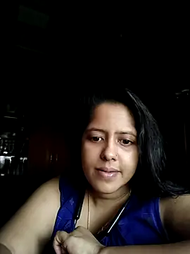 Snapshot of Aditi_sarkar chatting on June 10, 2026, 10:05 am Aditi sarkar online show from June 10, 2026, 10:05 am