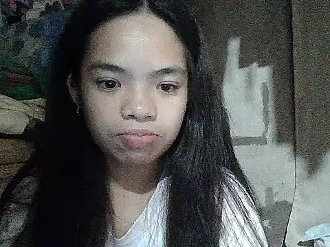 pretty pinky06 online show from May 2, 2026, 2:11 pm