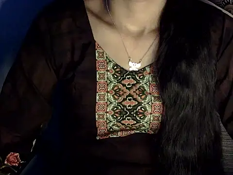 Shinny  online show from April 7, 2026, 5:59 pm