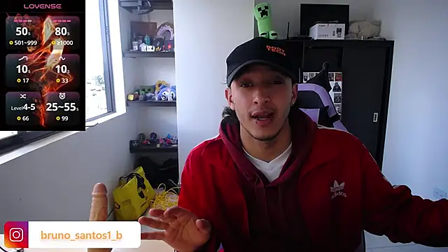 Snapshot of Bruno_santos1 chatting on April 24, 2026, 8:55 pm Bruno santos1 online show from April 24, 2026, 8:55 pm