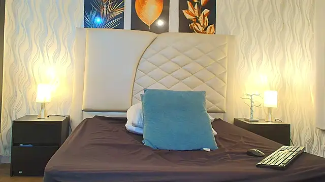 Snapshot of Abravanel_Sefardi chatting on July 3, 2026, 8:48 pm Abravanel Sefardi online show from July 3, 2026, 8:48 pm