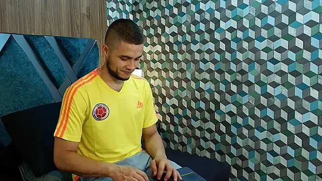 Snapshot of Joaho_Fernandez chatting on June 14, 2026, 2:24 am Joaho Fernandez online show from June 14, 2026, 2:24 am