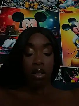 Snapshot of Lysii chatting on April 5, 2026, 6:58 pm Lysii online show from April 5, 2026, 6:58 pm