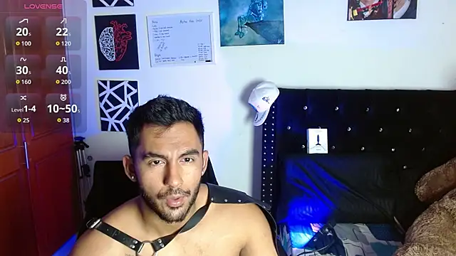 Snapshot of romanpearce_ chatting on June 20, 2026, 10:48 pm romanpearce online show from June 20, 2026, 10:48 pm