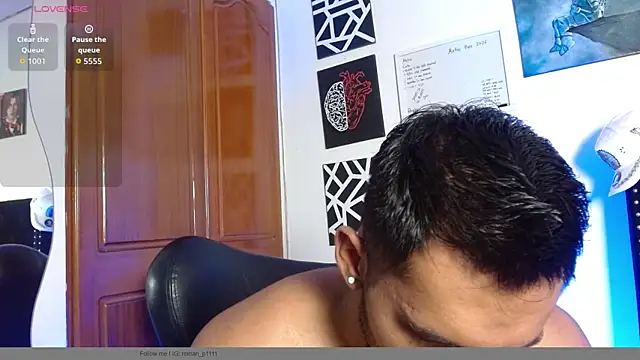 romanpearce  online show from May 15, 2026, 8:51 pm