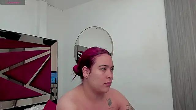 Snapshot of AfroditaVega_ chatting on June 9, 2026, 7:48 pm AfroditaVega online show from June 9, 2026, 7:48 pm