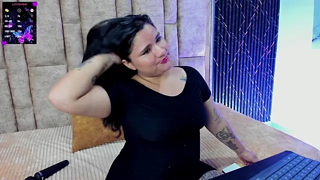 Snapshot of natasha_adam21 chatting on August 1, 2026, 8:40 pm natasha adam21 online show from August 1, 2026, 8:40 pm