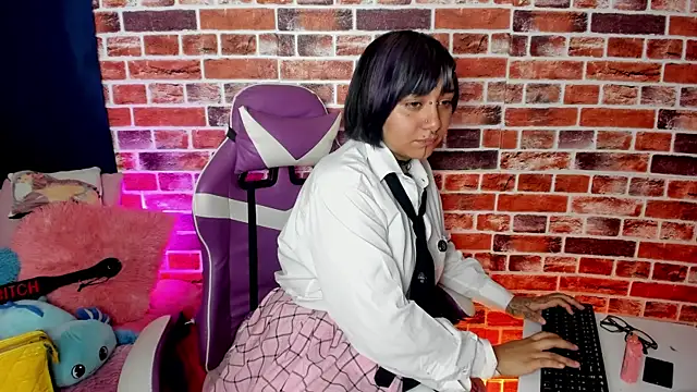 Snapshot of fresa_Wafflera chatting on April 18, 2026, 6:54 pm fresa Wafflera online show from April 18, 2026, 6:54 pm