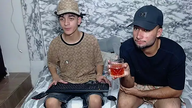 Snapshot of escanor_ar chatting on March 25, 2026, 2:23 am escanor ar online show from March 25, 2026, 2:23 am