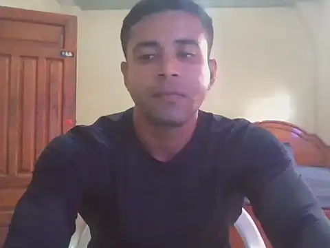 Snapshot of User_02_ chatting on July 2, 2026, 4:35 pm User 02 online show from July 2, 2026, 4:35 pm