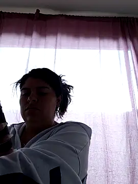 tania 22xx online show from April 20, 2026, 8:21 pm