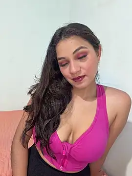 Snapshot of Colochitapupy chatting on April 11, 2026, 5:59 am Colochitapupy online show from April 11, 2026, 5:59 am