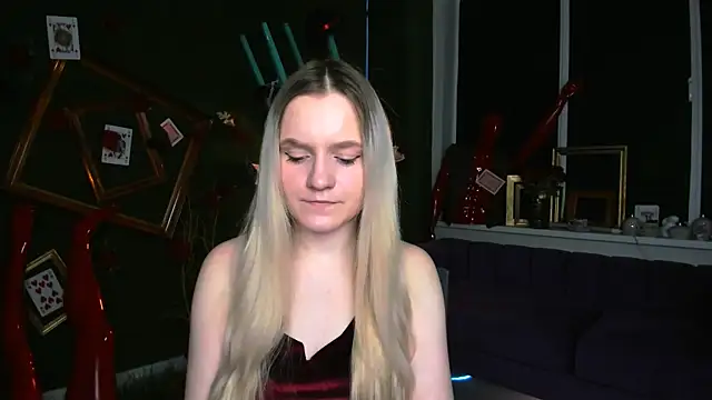 Snapshot of SherriButlers chatting on April 23, 2026, 5:14 am SherriButlers online show from April 23, 2026, 5:14 am