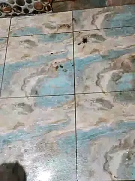 kkTarzan online show from April 11, 2026, 2:54 pm