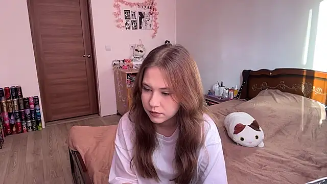 NyelleSpir online show from May 13, 2026, 3:19 pm