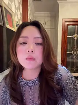 Snapshot of thelittlexx chatting on April 14, 2026, 7:46 am thelittlexx online show from April 14, 2026, 7:46 am