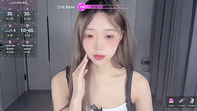 Im cc online show from April 15, 2026, 4:55 pm