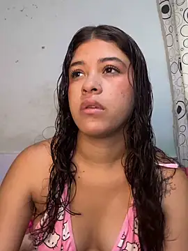 Snapshot of IvyRousex chatting on April 27, 2026, 9:13 pm IvyRousex online show from April 27, 2026, 9:13 pm