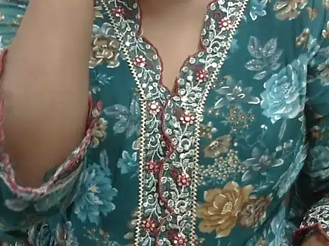 Snapshot of Sana_Khaan chatting on March 26, 2026, 11:19 am Sana Khaan online show from March 26, 2026, 11:19 am